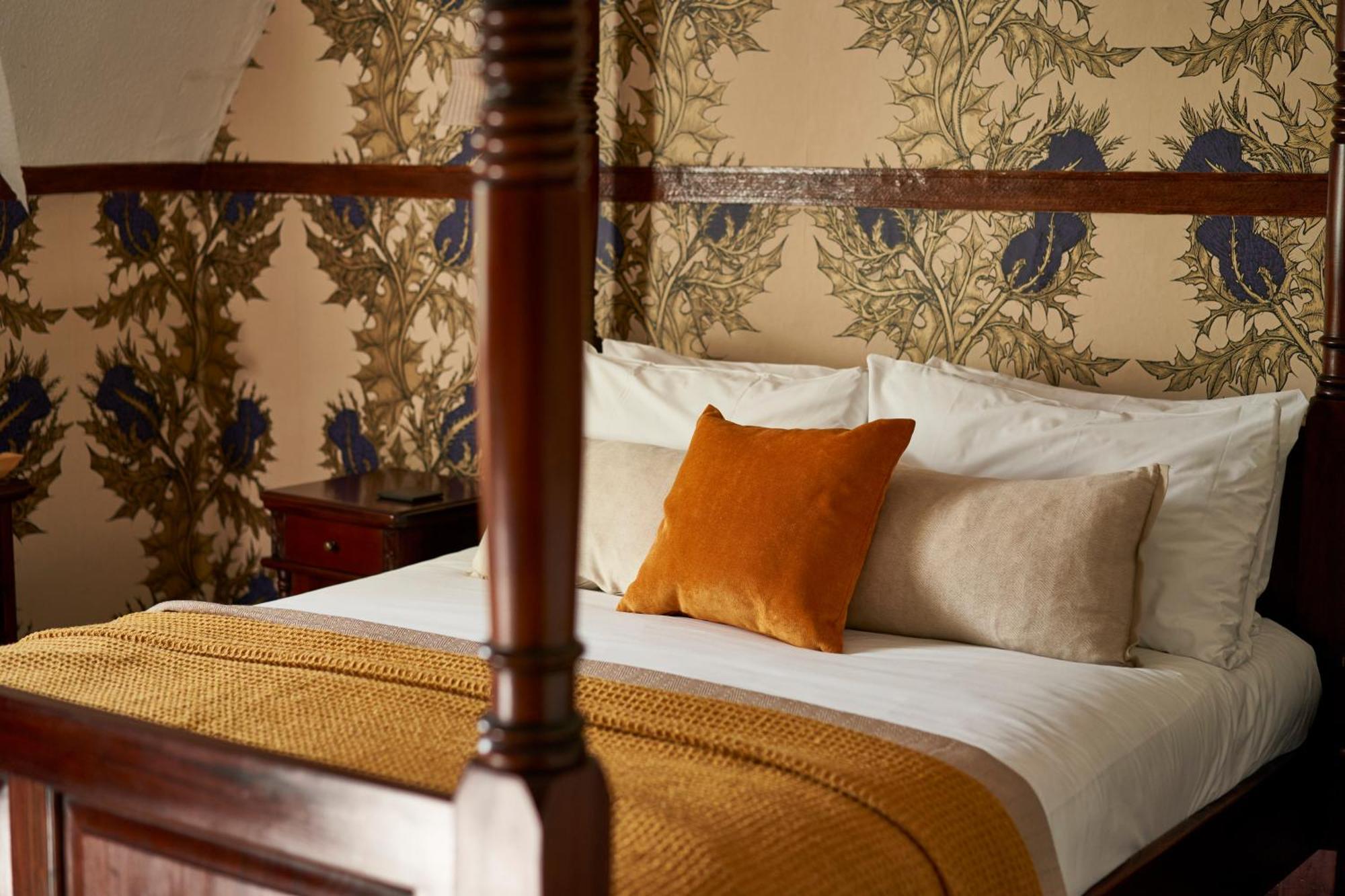 Stage House Bed & Breakfast Glenfinnan Kültér fotó